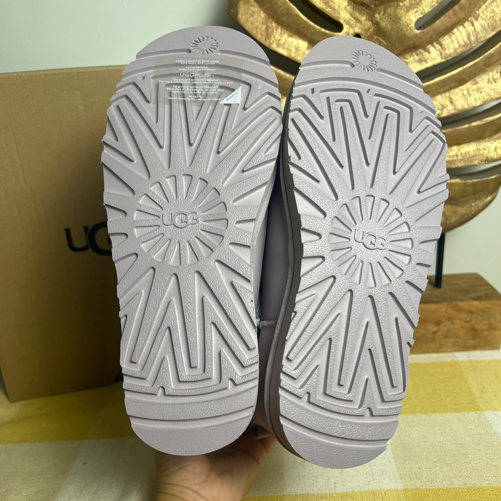 lacender purple Uggs Classic mini pearlizes boot - Picture 8 of 13